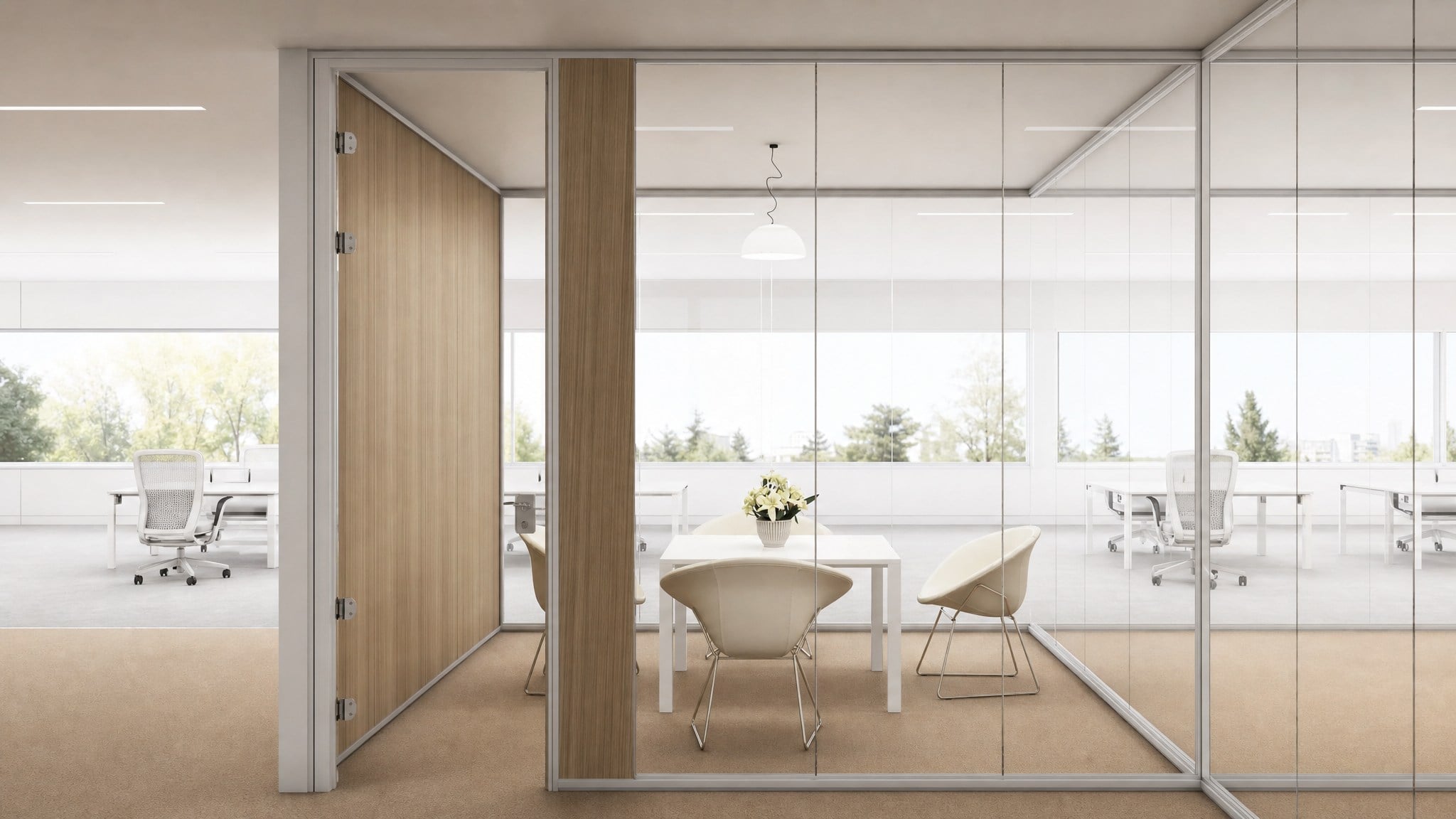 Office facility using frameless glass walls for flexible layouts